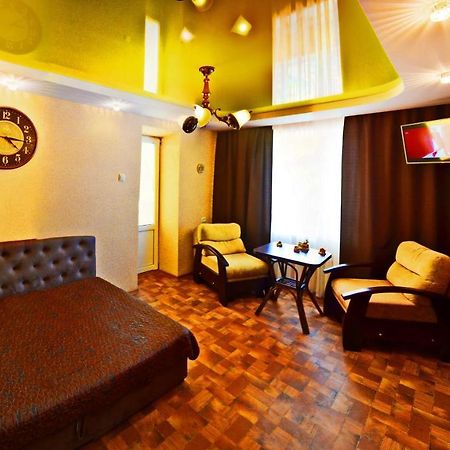 Apartlux Chernigov Luaran gambar
