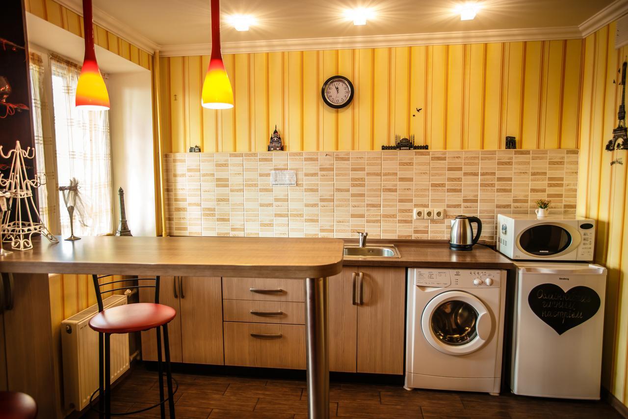 Apartlux Chernigov Luaran gambar