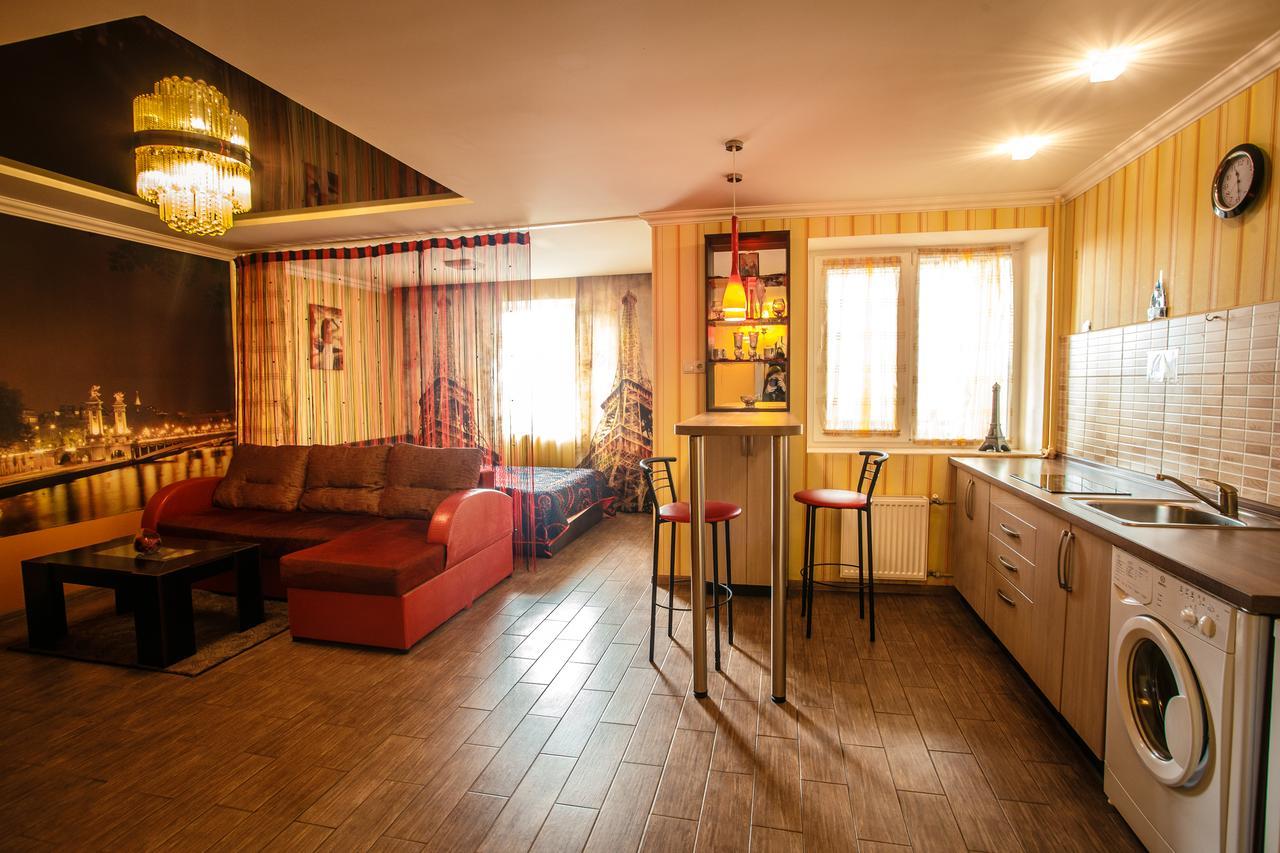 Apartlux Chernigov Luaran gambar