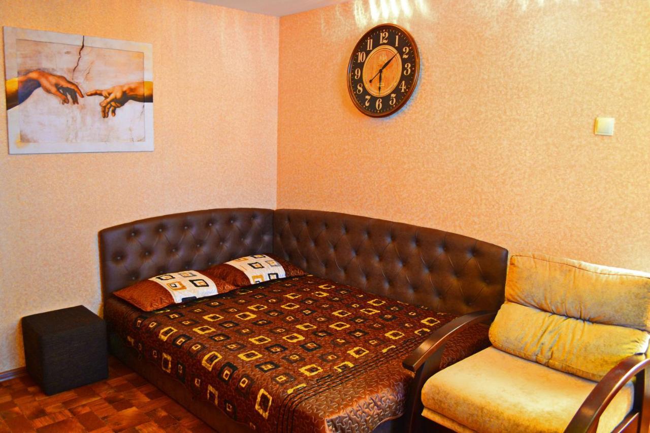 Apartlux Chernigov Luaran gambar