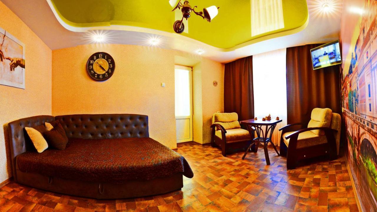 Apartlux Chernigov Luaran gambar